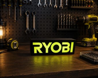 Ryobi LED Lightbox: USB Powered Garage Workshop Sign