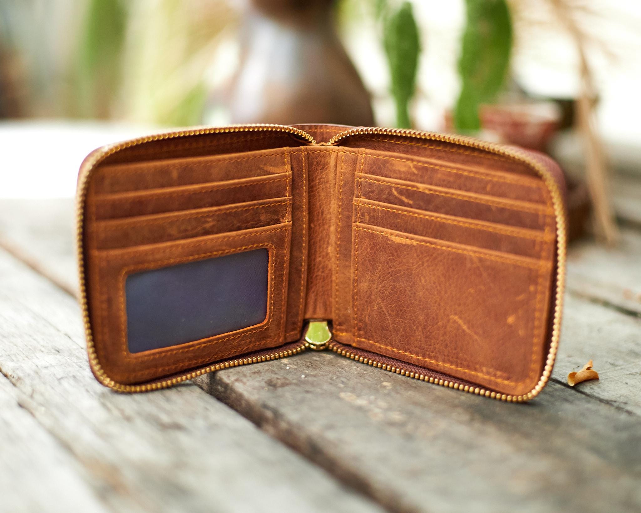 # ブラウンレザー ジッパー財布 パーソナライズされた財布。ジッパー付き財布。ブラウンレザー財布