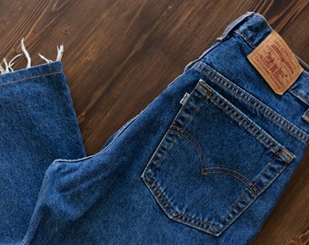cost of levi jeans in 1970