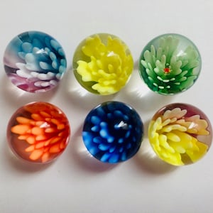 Collection of 6 x 16mm Handmade Pretty Flower Marbles