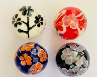 Collection of 4 x Pretty Handmade Glass Marbles 22mm