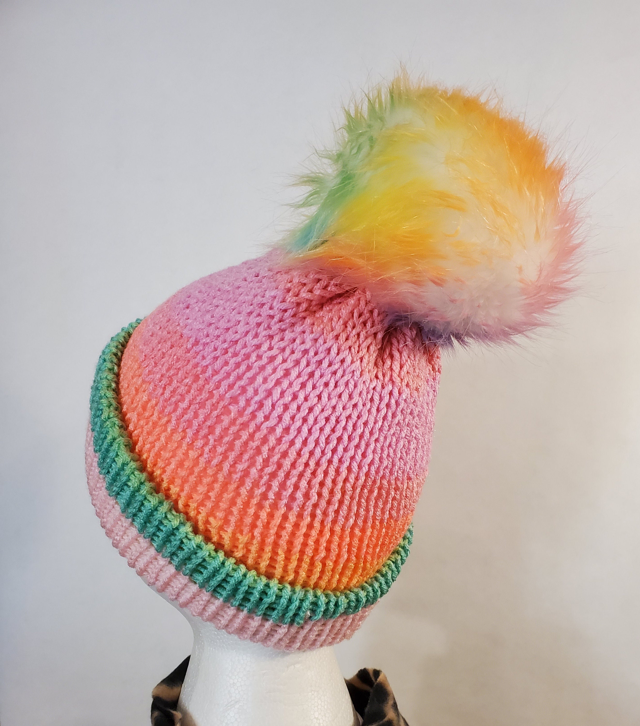 Gradient Contrast Color Cute Knit Pom Beanie