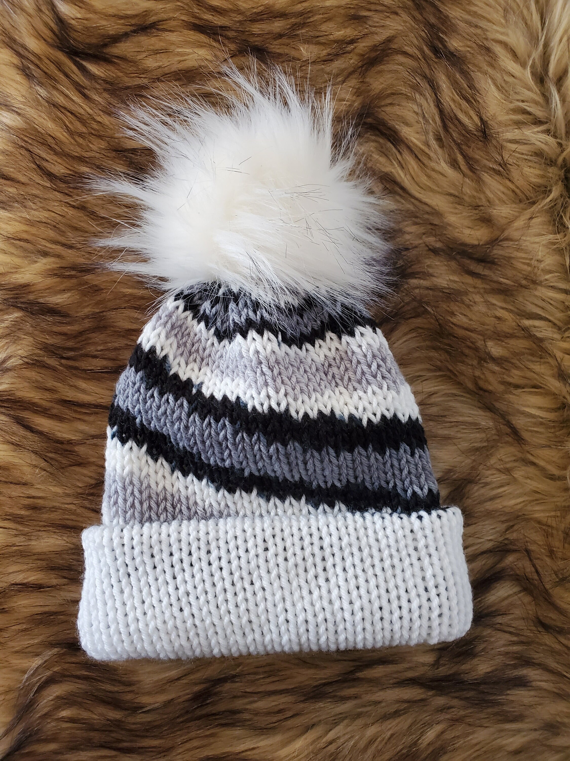 【激安セール】 Winter Striped White Beanie, Yang Yin Beanie Pom White With 帽子