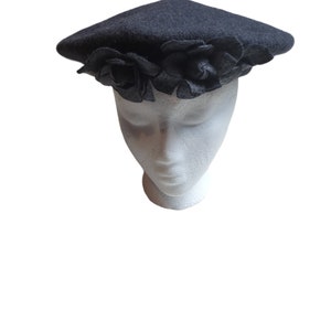 Louise Green Hat Vintage Felt Black FANCY Flowers Women's Ladies