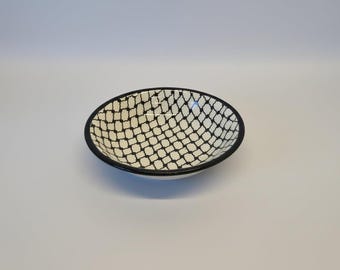 Handmade Hebron Large Ceramic Serving Bowl | Palestinian Pottery, Food-Safe, Kuffieyeh Design