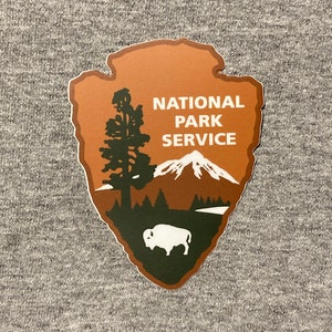 NATIONAL PARK SERVICE sticker - vinyl weatherproof - highway city travel usa road trip Parks sign