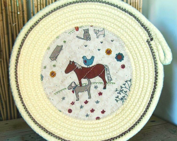 Handmade Trinket Rope Bowl-Farmhouse Fabric Design-Barnyard Animal Basket