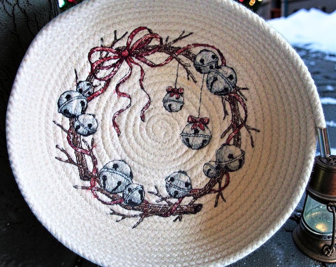 Embroidered Rope Bowl: Christmas Jingle Bells, Winter Holiday Basket