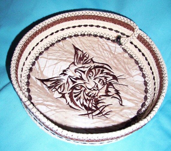 Lynx Embroidered Rope Bowl: Handmade Coiled Basket Organizer