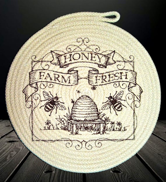 Embroidered Bee Rope Trivet: Farmhouse Honey Design Hot Pad