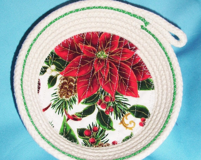 Handmade Poinsettia Rope Bowl: Holiday Decor Accent
