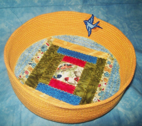 Handmade Quilted Rope Bowl: Farmhouse Country Style Catchall with Bluebird