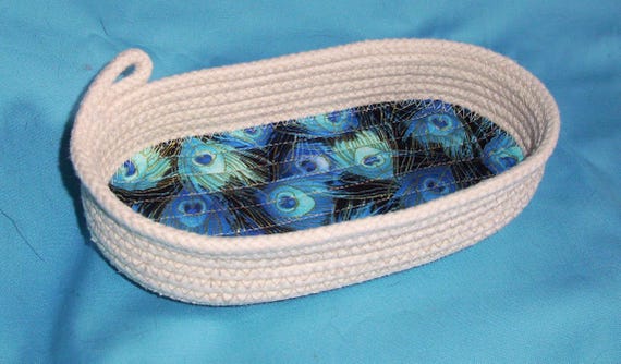 Handmade Oval Rope Bowl: Peacock Feathers Fabric Basket