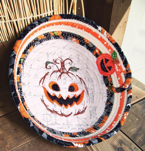 Jack o Lantern Embroidered Rope Bowl-Stiff Lace Pumpkin Basket Decor