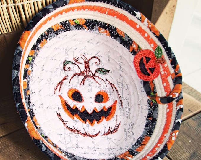 Jack o Lantern Embroidered Rope Bowl-Stiff Lace Pumpkin Basket Decor