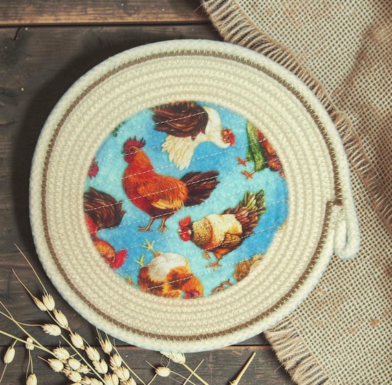Chickens Rope Bowl-Rooster Hen Trinket Bowl-Coiled Rope Bowl-Barnyard Scene Bowl-chickens in a basket-small farmyard bowl