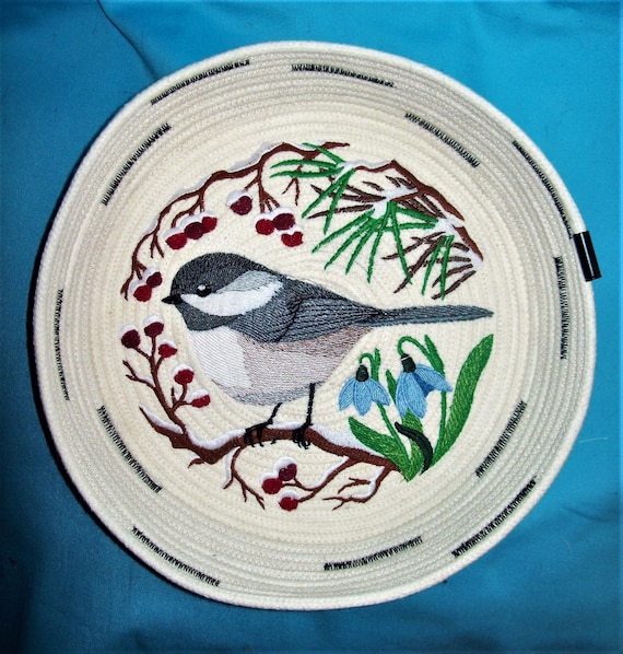 Chickadee Embroidered Rope Bowl: Large Decorative Basket