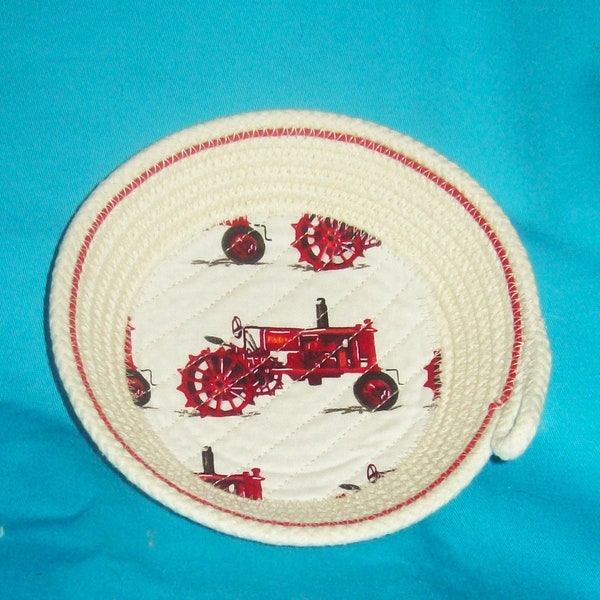 Small Coiled Rope Bowl-Tractor Motif-Farm Tractor Fabric Cord Bowl-Trinket Bowl-Mini Rope Basket-gift rope bowl