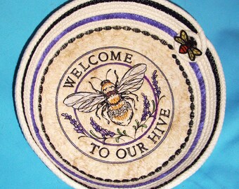 Cuenco de cuerda bordado con abejas - Cesta mediana forrada en tela