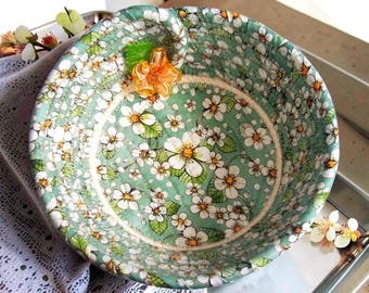 Teal Blossom Fabric Rope Bowl: Quilted Trinket Basket with Flower