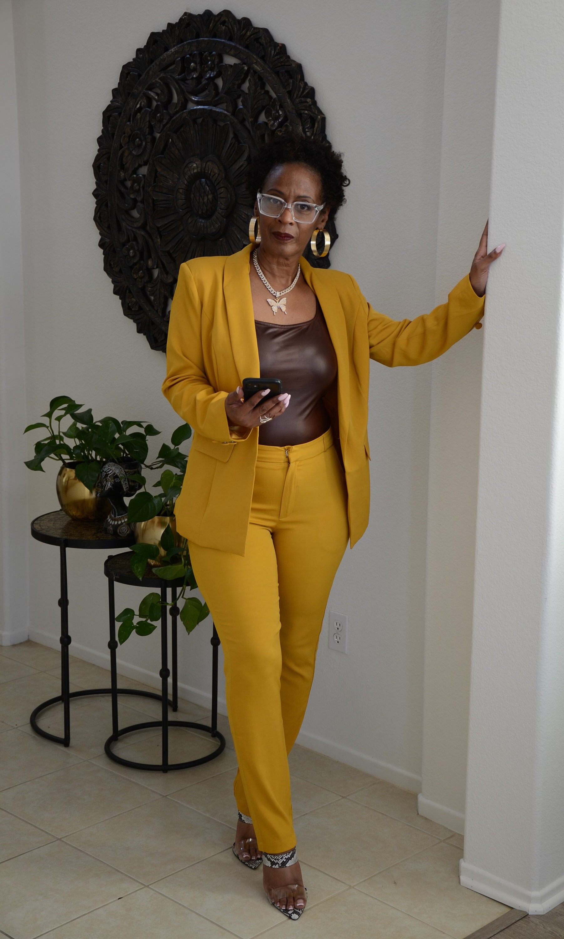 Buy Mustard Pure Georgette Swarvoski Straight Plazzo Style Suit Online. –  Odette