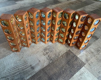 Corner Gemmed Blocks