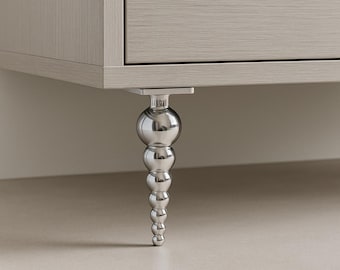 4 patas modernas de metal cromado para muebles, 20 cm, con forma cónica y decorativa para sofá, armario o mesa, acabado cromado pulido.