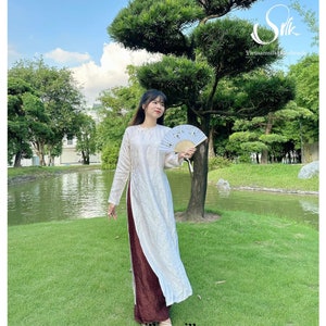 Vietnamese Ao Dai |Modern Ao Dai |Beige daisy Mulberry Silk Ao Dai |Vietnamese Traditional Costumes |Áo dài suông|Ao Dai women|Made to order