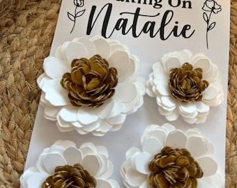 White Gold Tiny Mini Paper Flower Embellishments Decorations Graduation Cap Toppers Birthday Quince Wedding Gifts Favors Treat Boxes