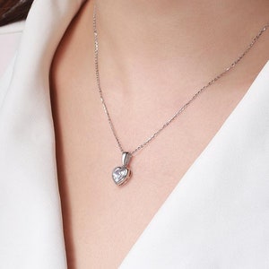 Dainty Heart Necklace, Gold Heart Necklace, Love Necklace, Bridesmaid Necklace, Minimalist Necklace, Heart Jewelry, Gift For Wife
