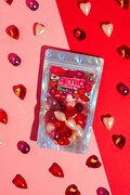 Retro 90's Pink Mix Bath Pearls. 30 Heart and Round Bath Pearls. Cherry Hearts, Strawberry Hearts, Vanilla Hearts, Lychee and Lotus Pearls.