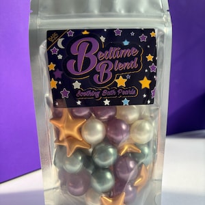 Bedtime Blend Pack of 30 Bath Pearls. Lavender, Coconut and Lotus Stars. Relaxing, Soothing Scents. Retro Gift. image 1