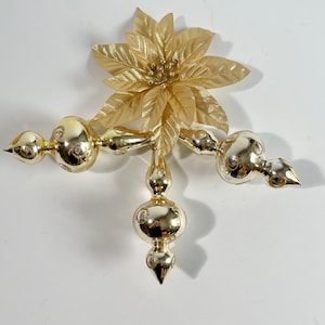 Vintage Gold Glass Finial Ornaments, Set of 3 Christmas Tree Decorations, Drop with Tail and Glitter Swirls