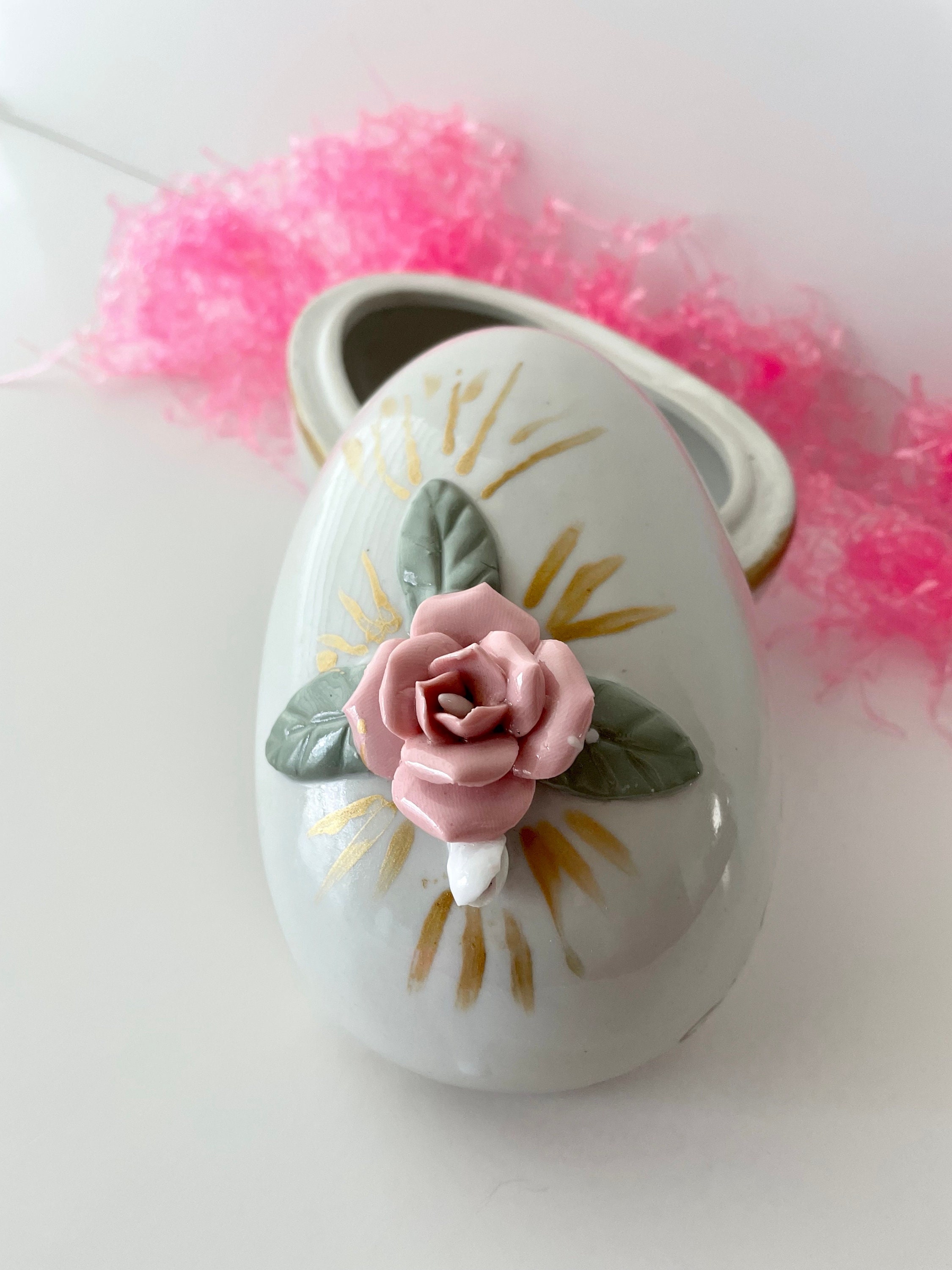贅沢品 With Box Trinket Shaped Egg Vintage Pink Hand Top; on Rose アンティーク雑貨
