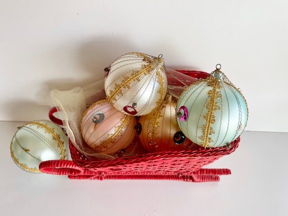 Shabby Chic Vintage Victorian Elegance Christmas Ornaments
