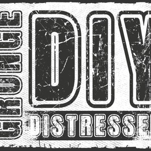 Pode incluir: Design gráfico grunge preto e branco com o texto "GRUNGE DIY DISTRESSED".