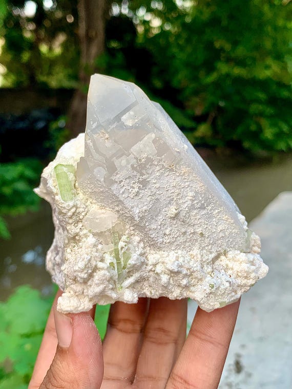 水晶 電気石 クリスタル グリーントルマリン パキスタン産 パキスタン