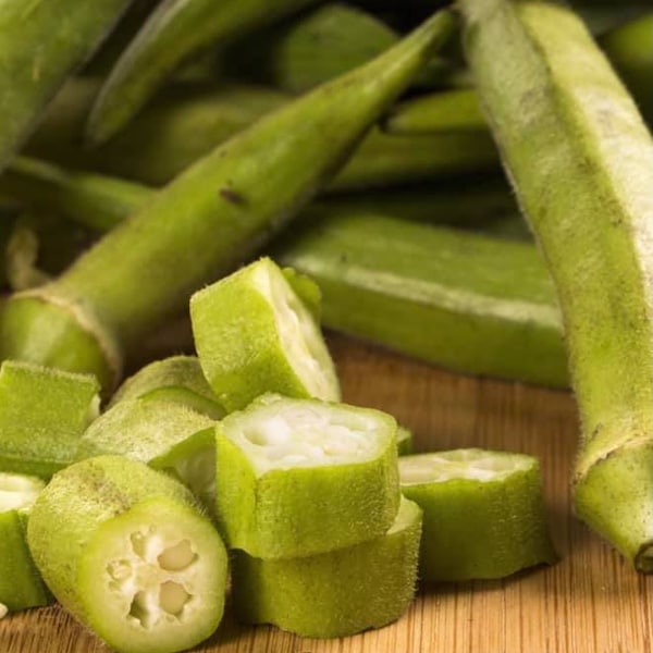 Emerald Green Velvet Okra Seeds