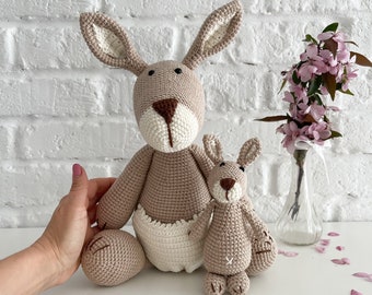 Kangaroo stuff animal, Cute crochet kangaroo family, Pregnancy gift for new mom, Mom to be gift, Mother's day gift