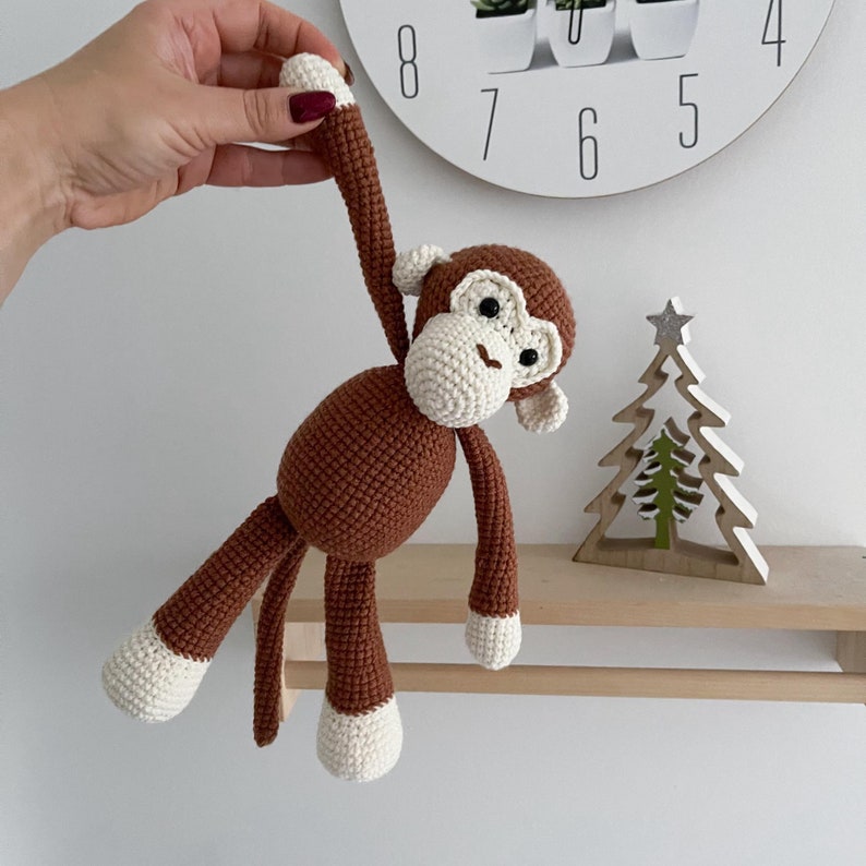 Süßer Plüschaffe, Amigurumi Affe, Häkeltiere, personalisiertes Babygeschenk, Affe-Babyparty, Bild 1