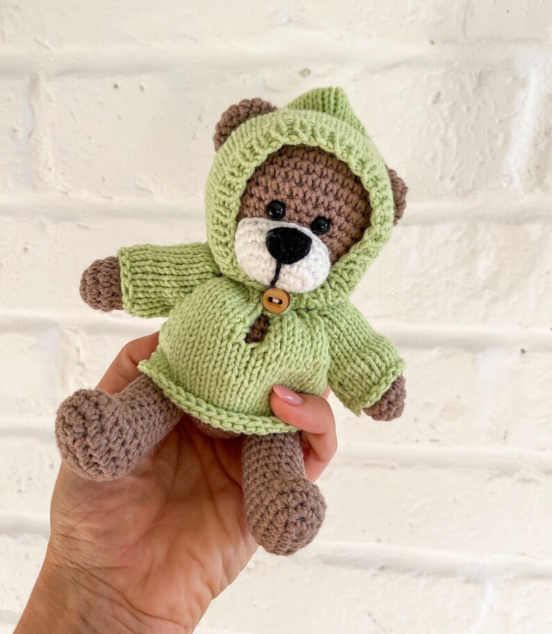 Oso de peluche de ganchillo con capucha, peluche de oso de peluche, baby shower de oso de peluche, anuncio de embarazo, nueva mamá, regalo de papá imagen 3