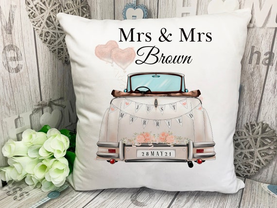 Etsy top wedding pillows