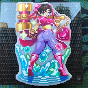 CHUN-LI (Amy Rose cosplay) - Street Fighter Perler figure