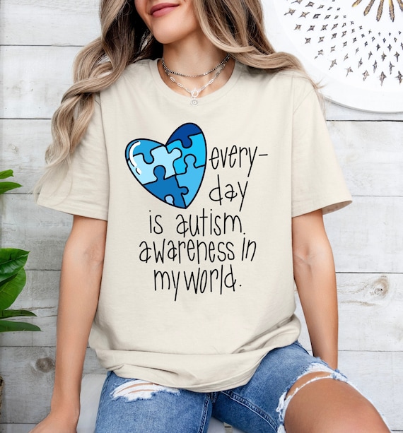 Puzzle Heart Grandma Bear Autism Awareness Tshirt Gift Mom's Puzzle Heart Grandma Bear Autism Awareness Tshirt Gift Mom's