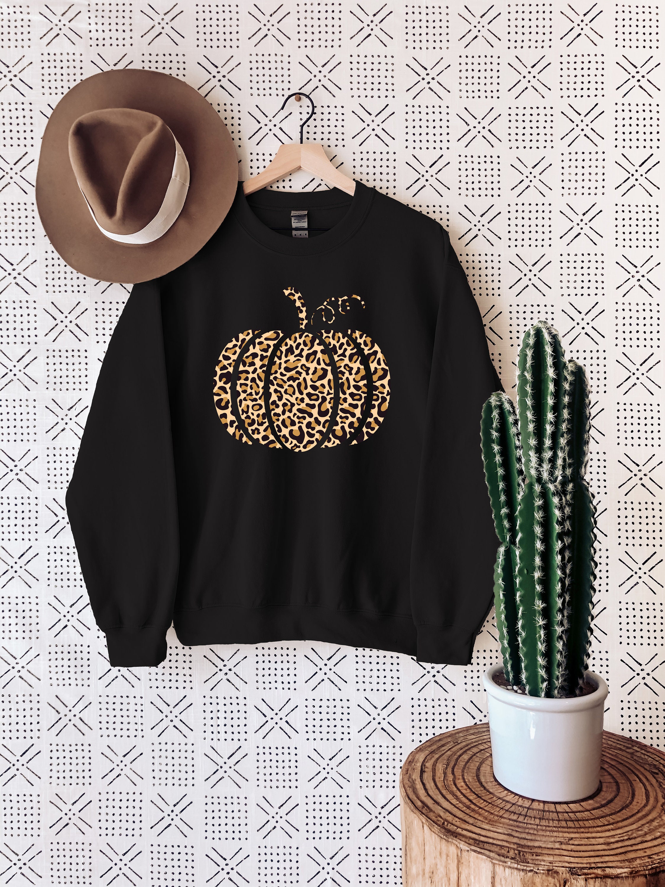 Animal print pumpkin sweatshirt hotsell