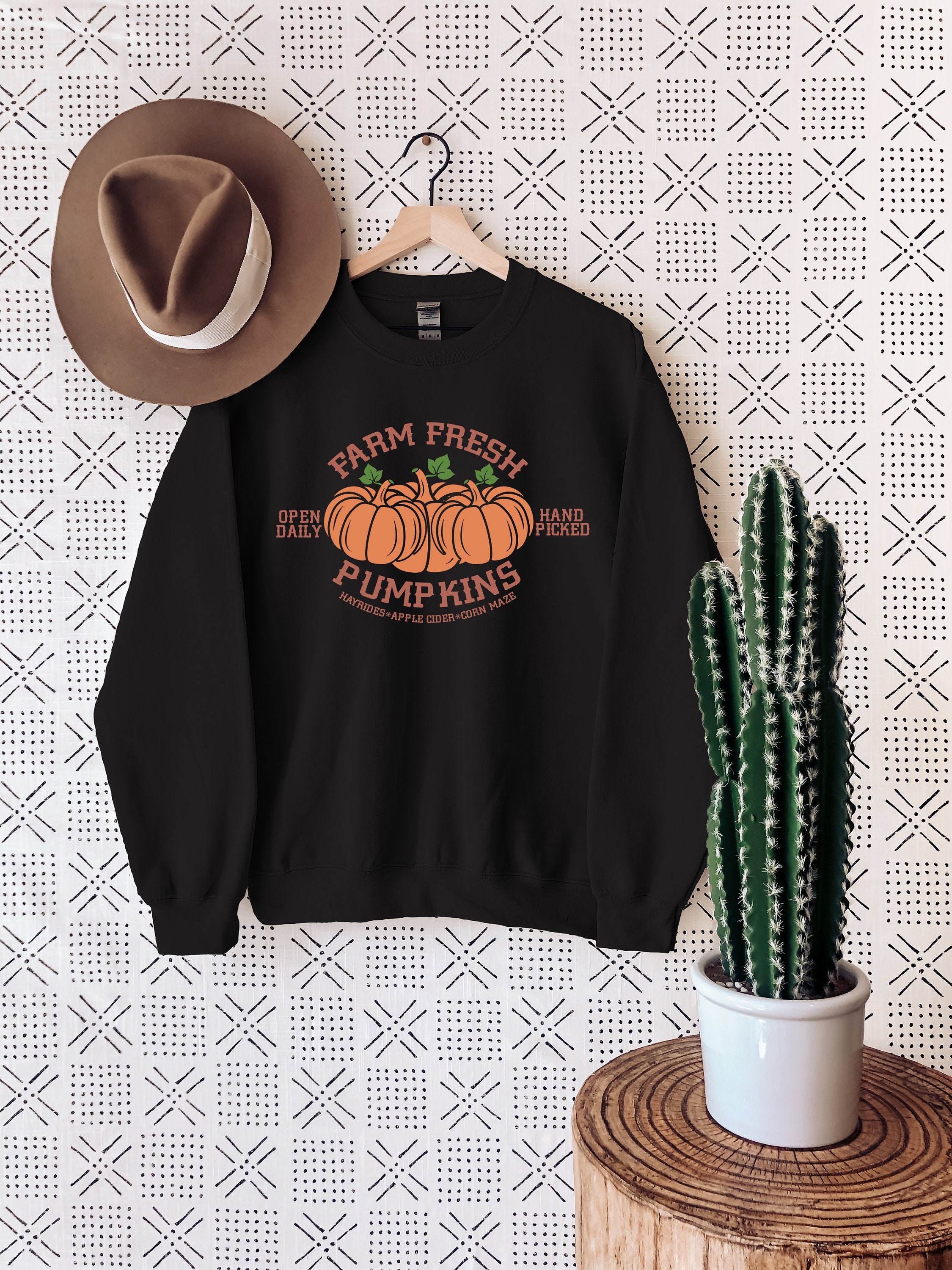 Discover Farm Fresh Pumpkin Sweatshirt, Pumpkin Patch Shirt, Women Halloween Crewneck, Cute Pumpkin T-Shirt
