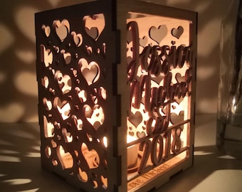Gepersonaliseerde houten harten/wereldlantaarn | Rustieke theelichthouder | Kaarshouder | Woondecoratie | Gepersonaliseerde verlichting | Moederdag cadeau