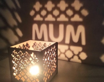 Gepersonaliseerde Moederdag Houten Lantaarn | Rustieke waxinelichthouder | Kandelaar | Home Decor | Gepersonaliseerde verlichting | Voor mama