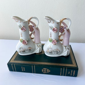 Vintage hand vase. made in Japan. ceramic vase
