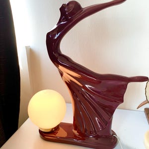 Vintage red ceramic lamp, red ceramic lamp, Art Deco lamp, vintage table lamp, vintage glazed ceramic desk lamp, lady Table Lamp